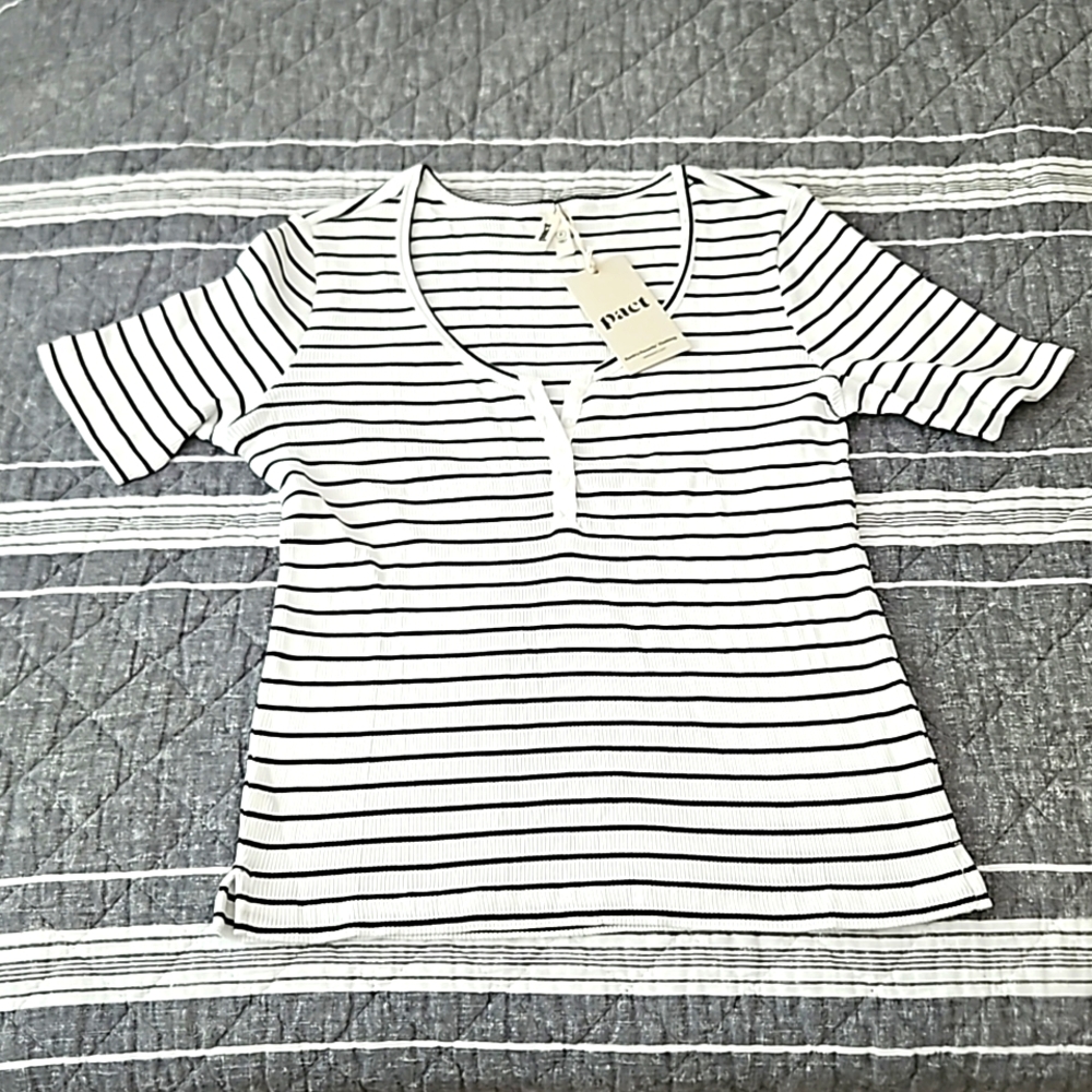 COPY - Pact Favorite Rib tee, size medium